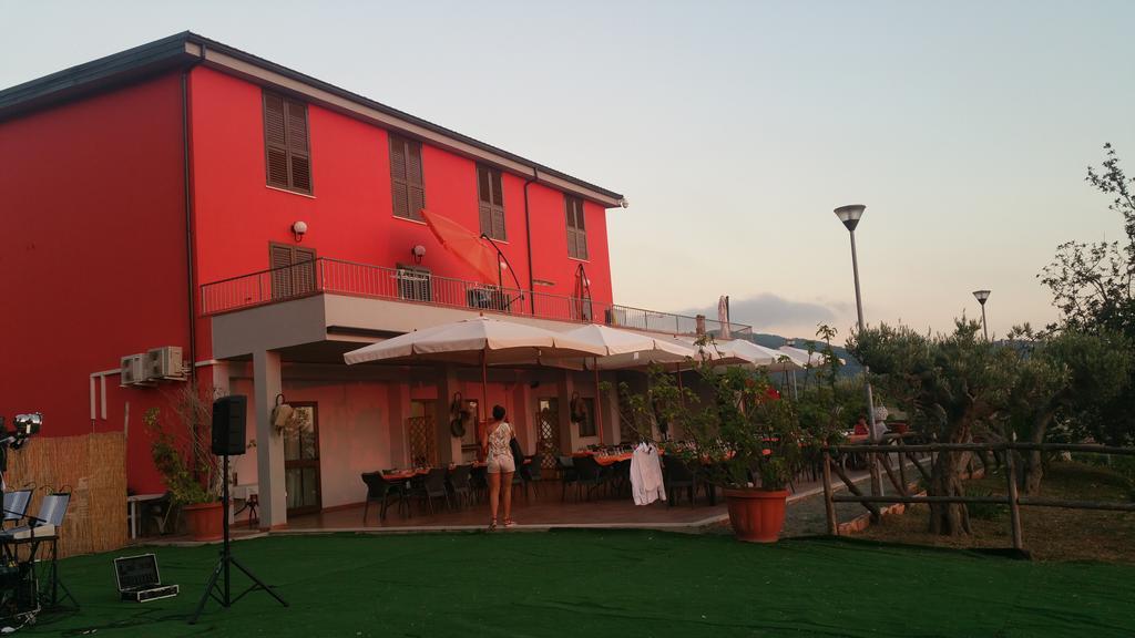 Agriturismo Agri Armonia San Lucido Exteriör bild